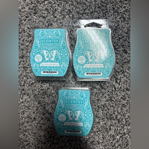 Scentsy Other - Scentsy Blue Skies & Bergamot Scent Bars Trio